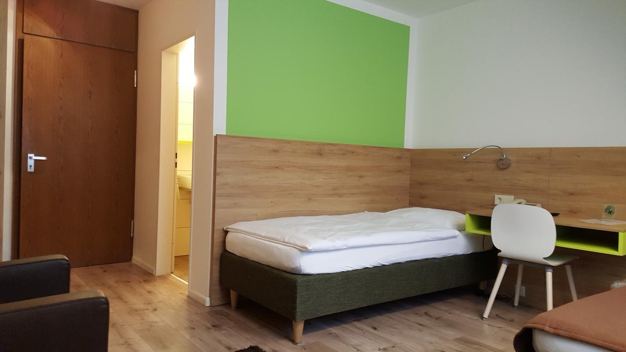 Gaestehaus Ruh - Non-Smoking Freiburg im Breisgau Exteriér fotografie