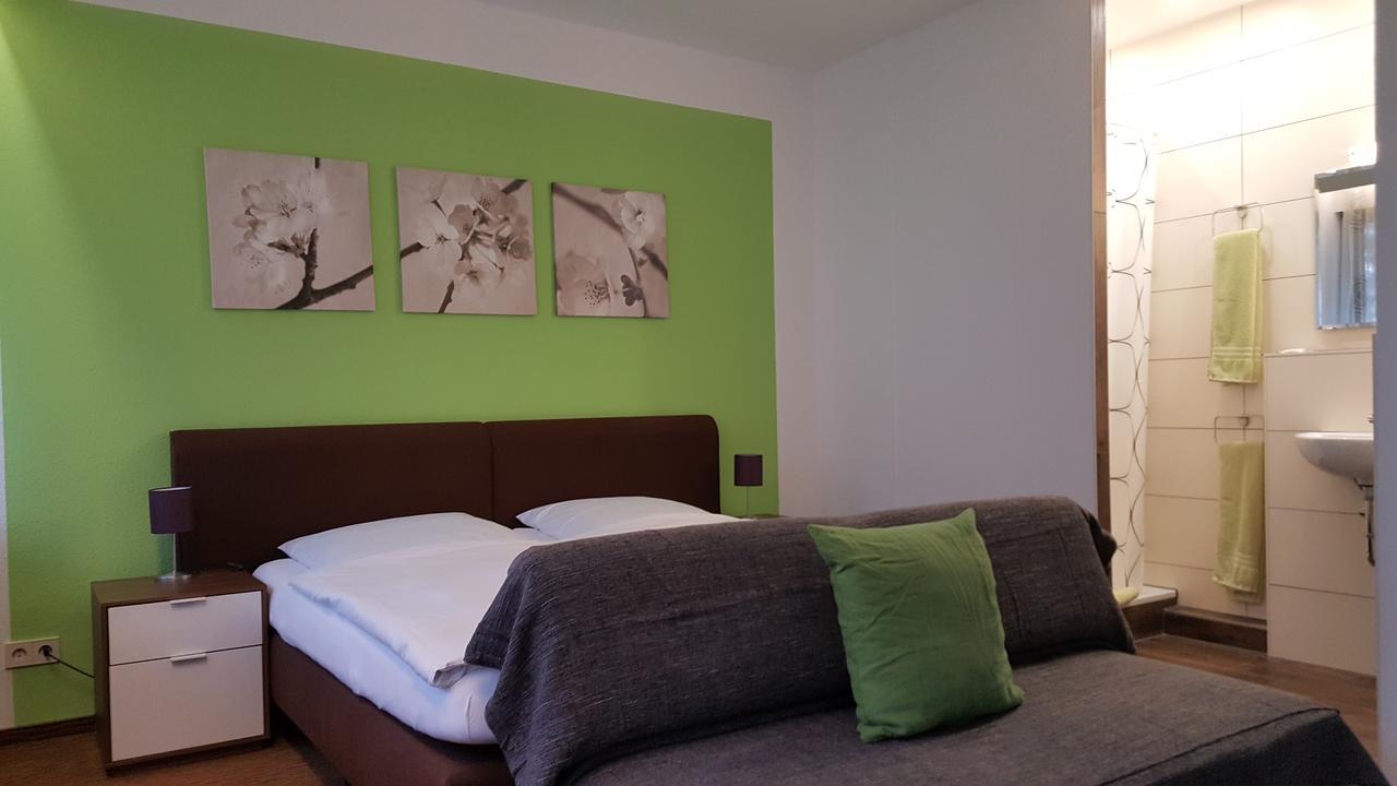 Gaestehaus Ruh - Non-Smoking Freiburg im Breisgau Exteriér fotografie